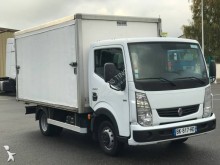 Renault Maxity 130.35