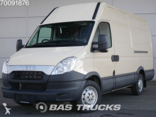 veicolo commerciale cassonato grande volume Iveco