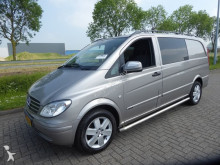 furgon dostawczy Mercedes