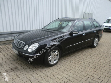 Mercedes 220