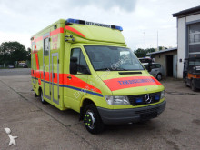 tweedehands ambulance