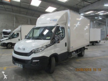 utilitaire châssis cabine Iveco