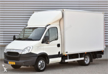 furgon dostawczy Iveco