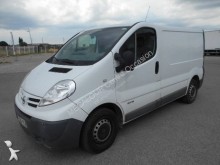 fourgon utilitaire Nissan