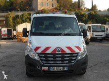 Renault three-way side tipper van
