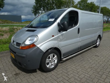 Renault Trafic 2.5 DCI metallic, lang, airc