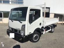 Nissan standard tipper van