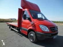utilitaire plateau Mercedes