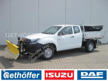 Isuzu tipper van