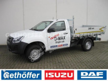 Isuzu tipper van