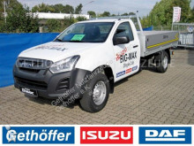 utilitaire plateau ridelles Isuzu