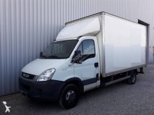 utilitaire caisse grand volume Iveco
