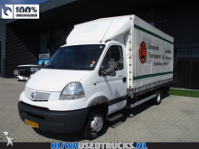 Renault cargo van