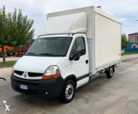 Renault curtainside van