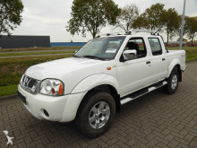 Nissan Navara 2.4 DC DC 4x4 Manual Petrol