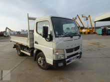 camioneta standard Mitsubishi