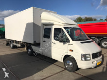 Volkswagen tow van