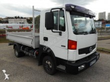 utilitaire benne standard Nissan