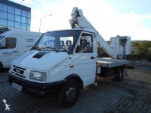 utilitară cu nacelă Iveco