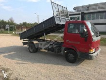 Nissan three-way side tipper van