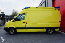 tweedehands ambulance