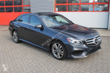 voiture berline Mercedes