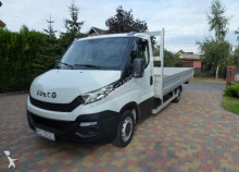 n/a van