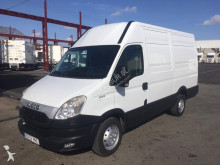 utilitară şasiu cabină Iveco