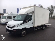 utilitară, caroserie de volum mare Iveco