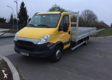 véhicule utilitaire Iveco 70C17 skrzynia 14 palet 2013r.