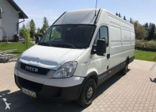 Furgoneta Iveco