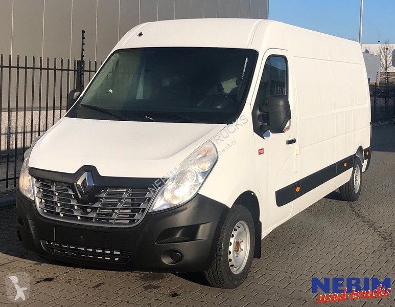 Voir les photos Véhicule utilitaire Renault 145 dCi Euro 6 L3H2