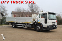 Volvo FL 6 250 CASSONE FISSO CON GRU