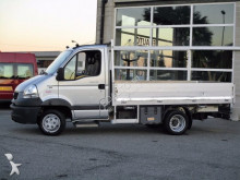 Renault Mascott