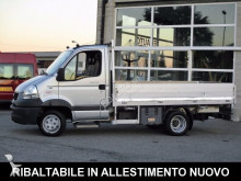 Renault Mascott