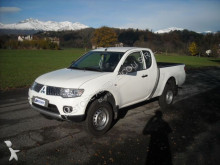 furgon dostawczy Mitsubishi