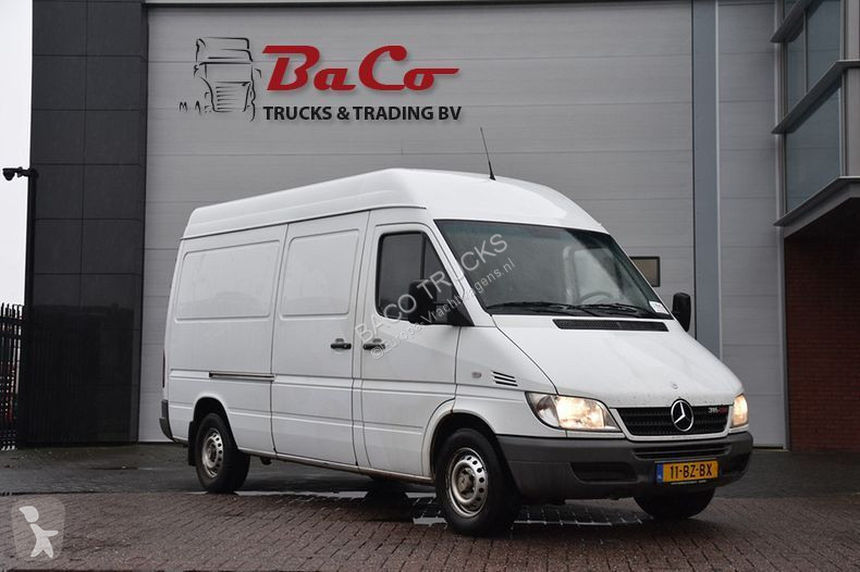 Voir les photos Véhicule utilitaire Mercedes 316 CDI-D - L2H2 - MANUAL - 115 KW - SLIDING DOOR -