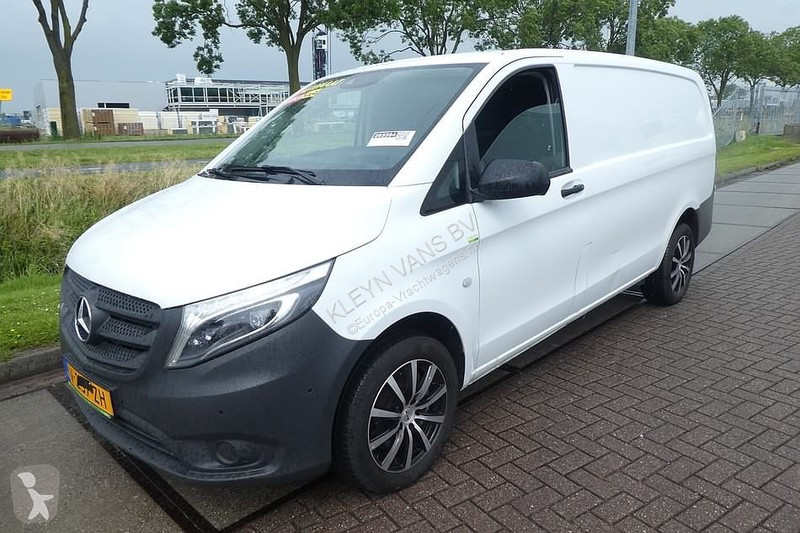 Prohlédnout fotografie Užitkové vozidlo Mercedes 119 CDI 4x4 l2 nav airco