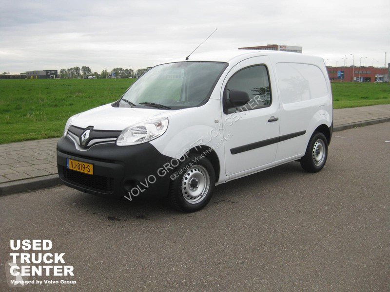 Voir les photos Véhicule utilitaire Renault 1.5 DCI 90pk Schuifdeur 126.107 KM