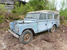 masina Land Rover