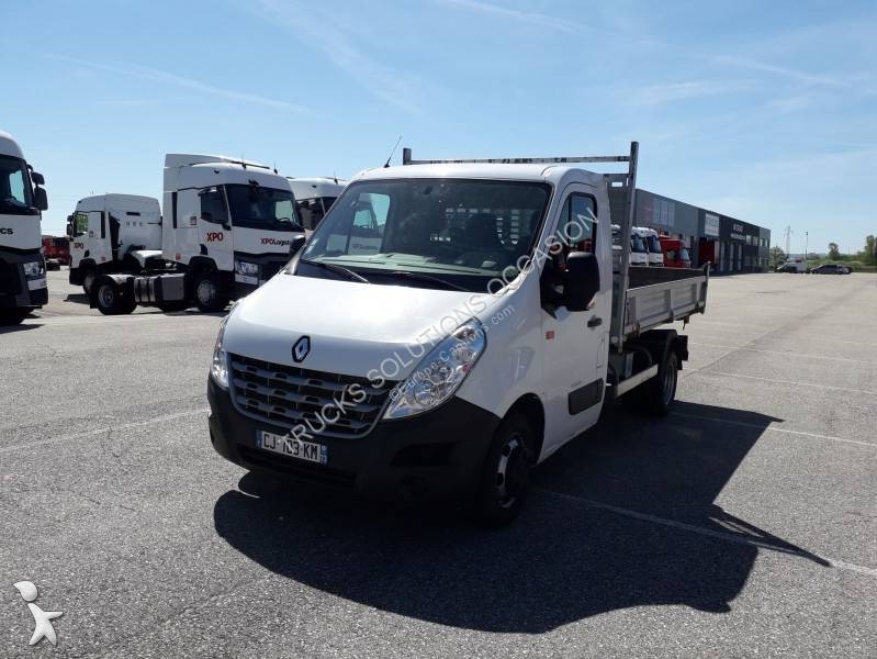 Voir les photos Véhicule utilitaire Renault