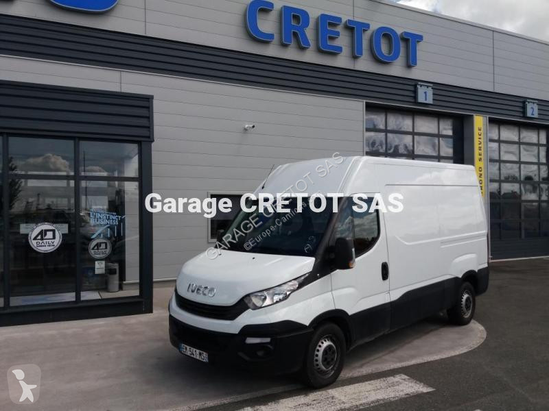 Voir les photos Véhicule utilitaire Iveco
