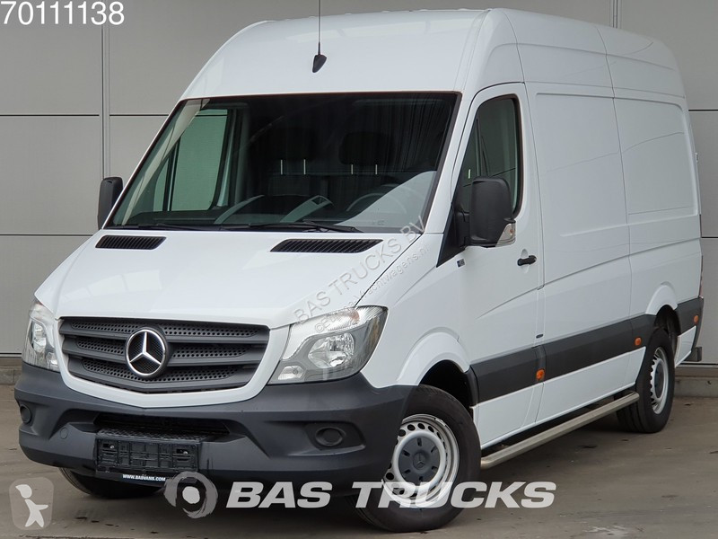 Преглед на снимките Лекотоварен автомобил Mercedes 314 CDI 140pk Automaat 3500KG Trekgewicht Airco Cruise L2H2 11m3 A/C Cruise control