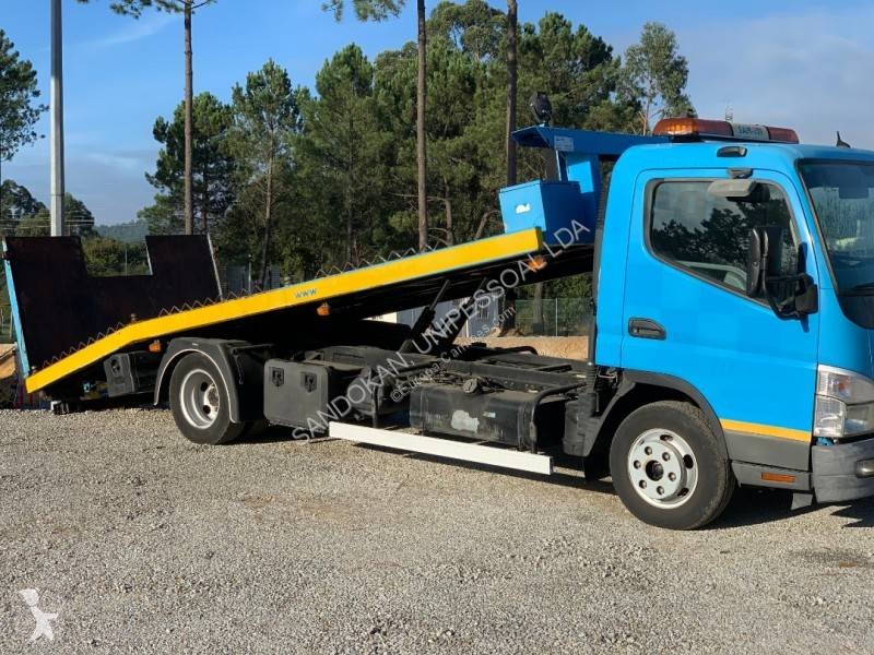 Ver as fotos Veículo utilitário Mitsubishi Canter