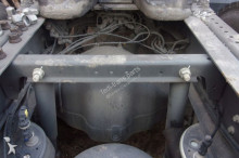 ricambio per autocarri Renault Fixations BELKA MOCOWANIE AMORTYZATORÓW RANGE GAMA pour tracteur routier T