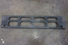 repuestos para camiones Volvo Fixations BELKA POPRZECZKA PRZEDNIA RAMY pour tracteur routier FH13