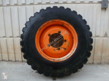 Goodyear NEW HOLLAND LB115 - Case 695