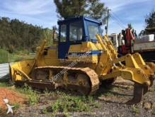 bulldozer Komatsu D65E