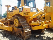 bulldozer Caterpillar D8R