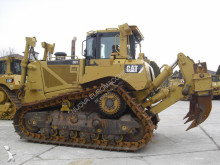 bulldozer Caterpillar D8 T